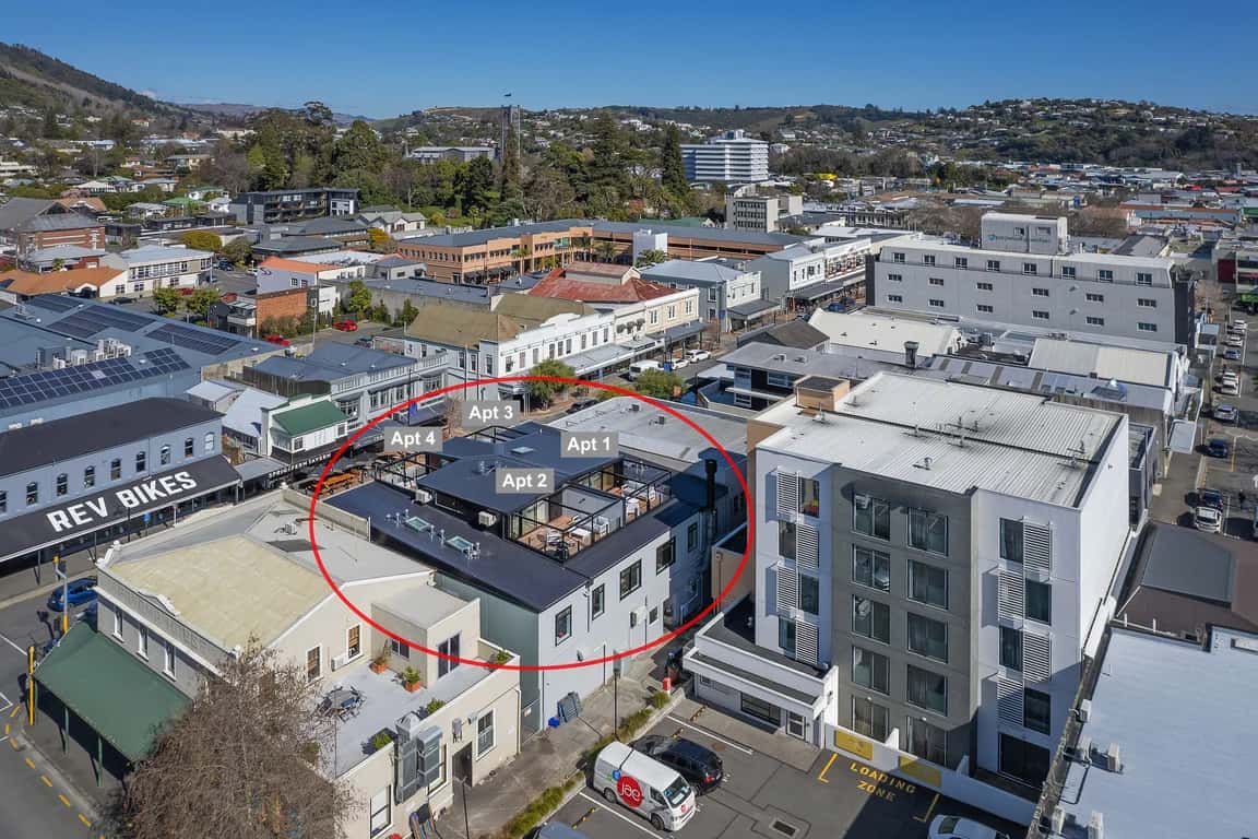 Inner City Apartment 2 with Car Park + Rooftop Balcony photo 3