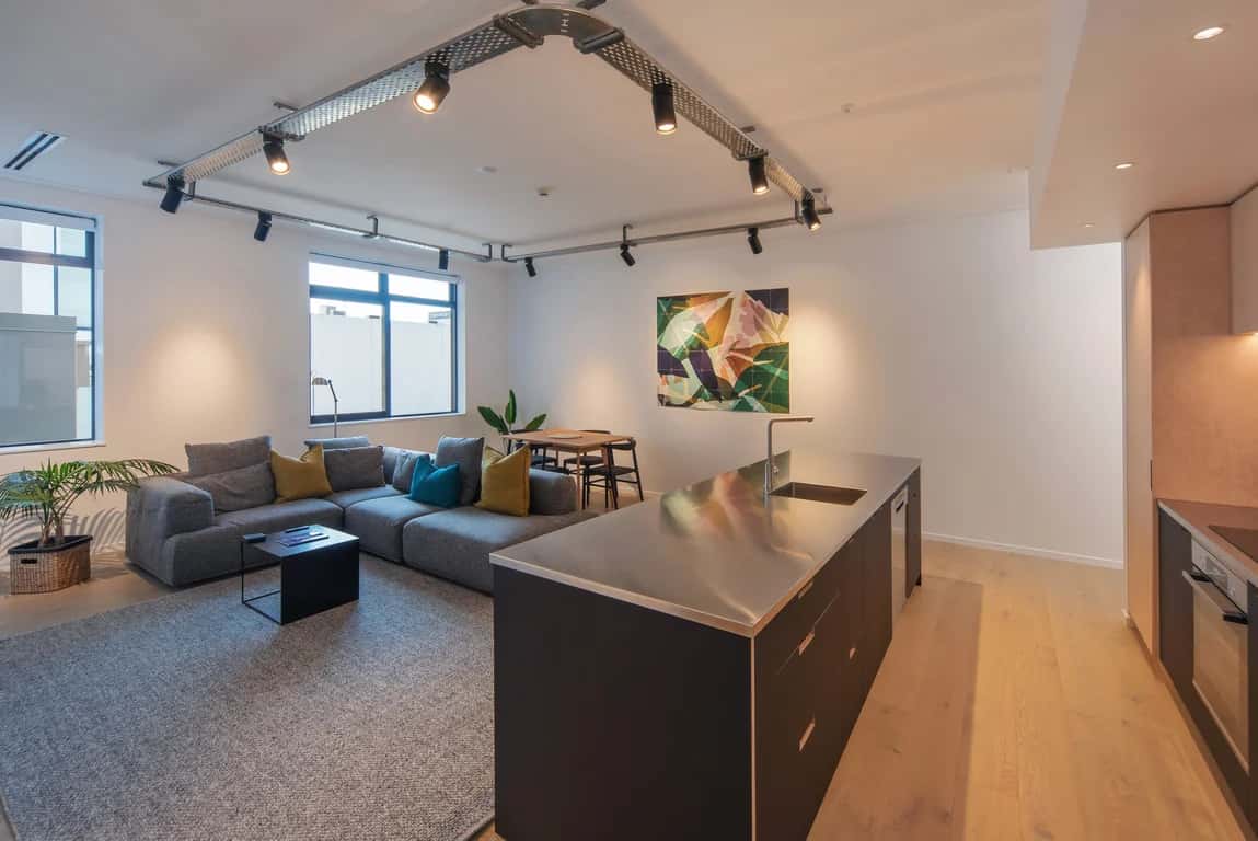 Inner City Apartment 1 with Car Park + Rooftop Balcony photo 2