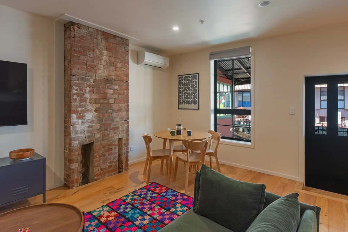Bridge St. Apartment 2 photo 2