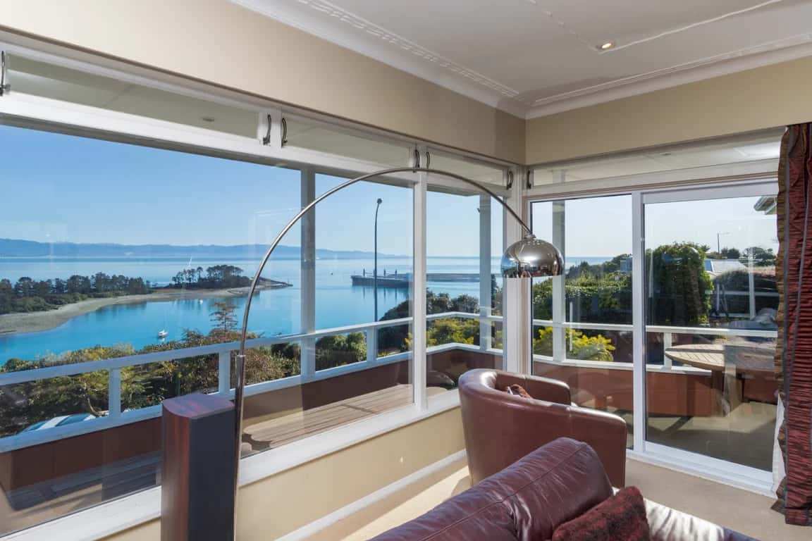 Seaside Manor photo 1