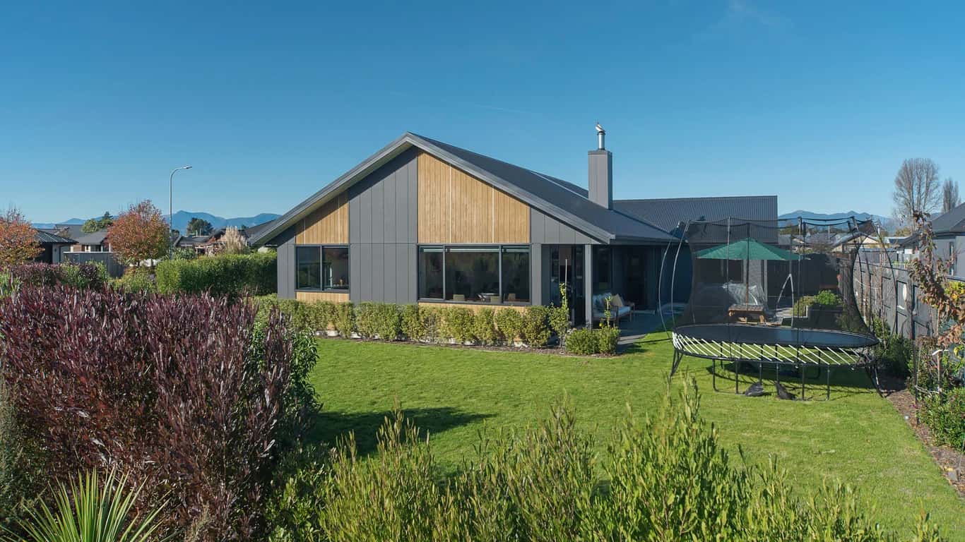 Modern Mapua Holiday Home photo 1