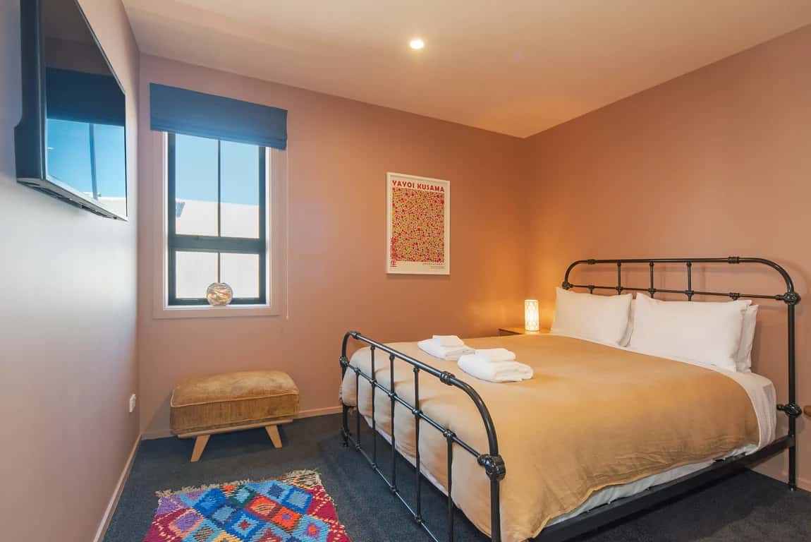 Bridge St. Apartment 1 photo 2