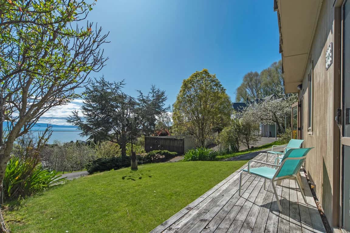 Coastal Hideaway photo 3