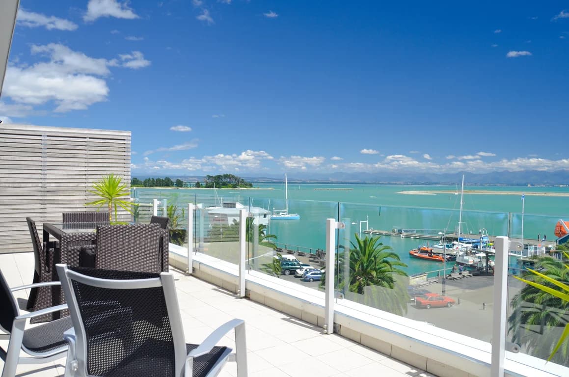 Sea Quest Apartment