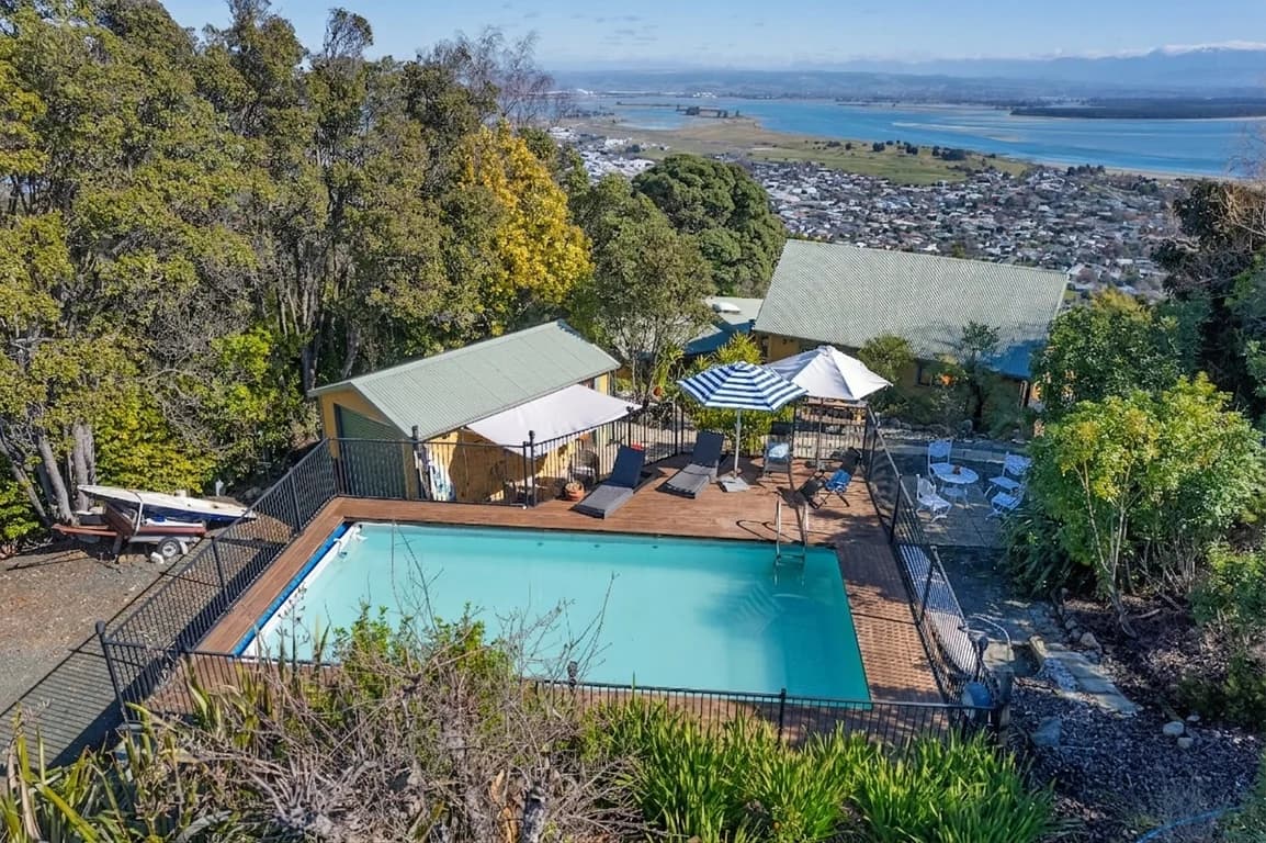 Hilltop Ocean Views